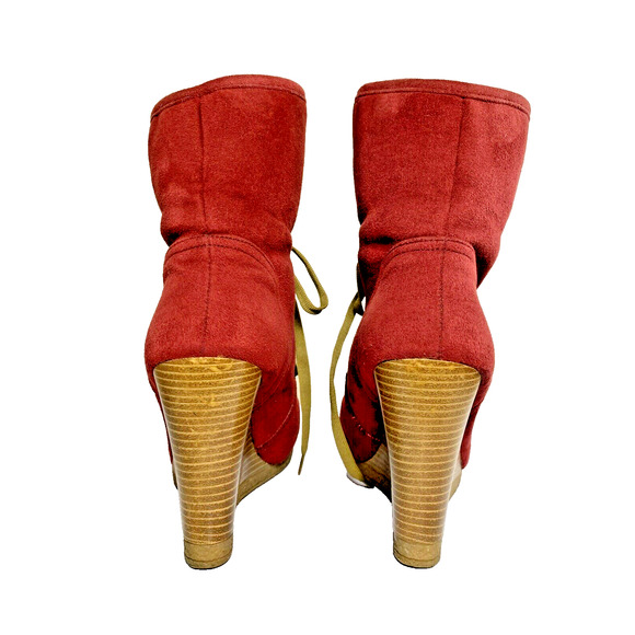 Moccasin Wedge Heel Bootie Women Sz 8 Red Faux Suede Faux Sherpa Lined by Viline - Picture 4 of 7